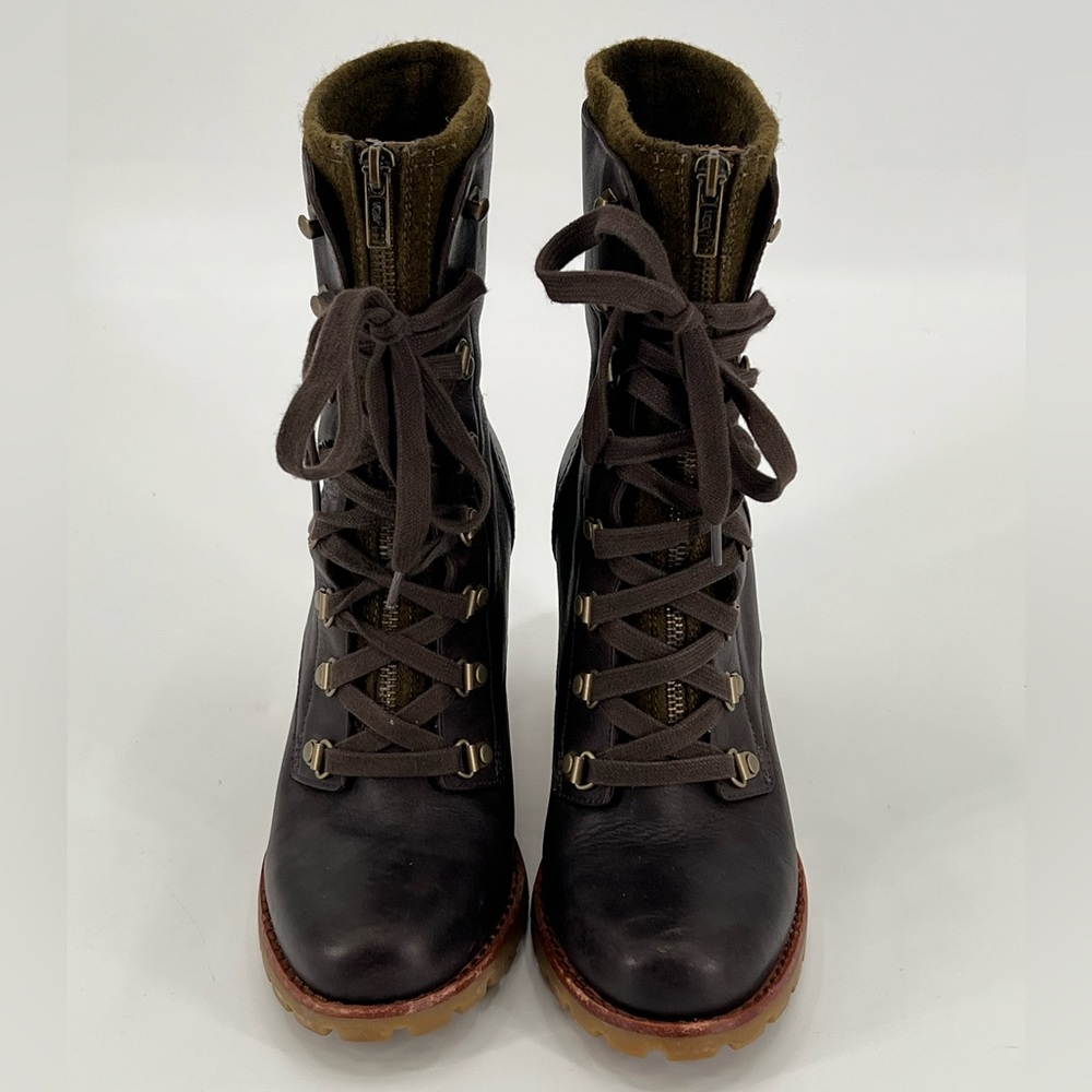Ugg Heeled Hiking Boots 8 READ - Picture 5 of 16